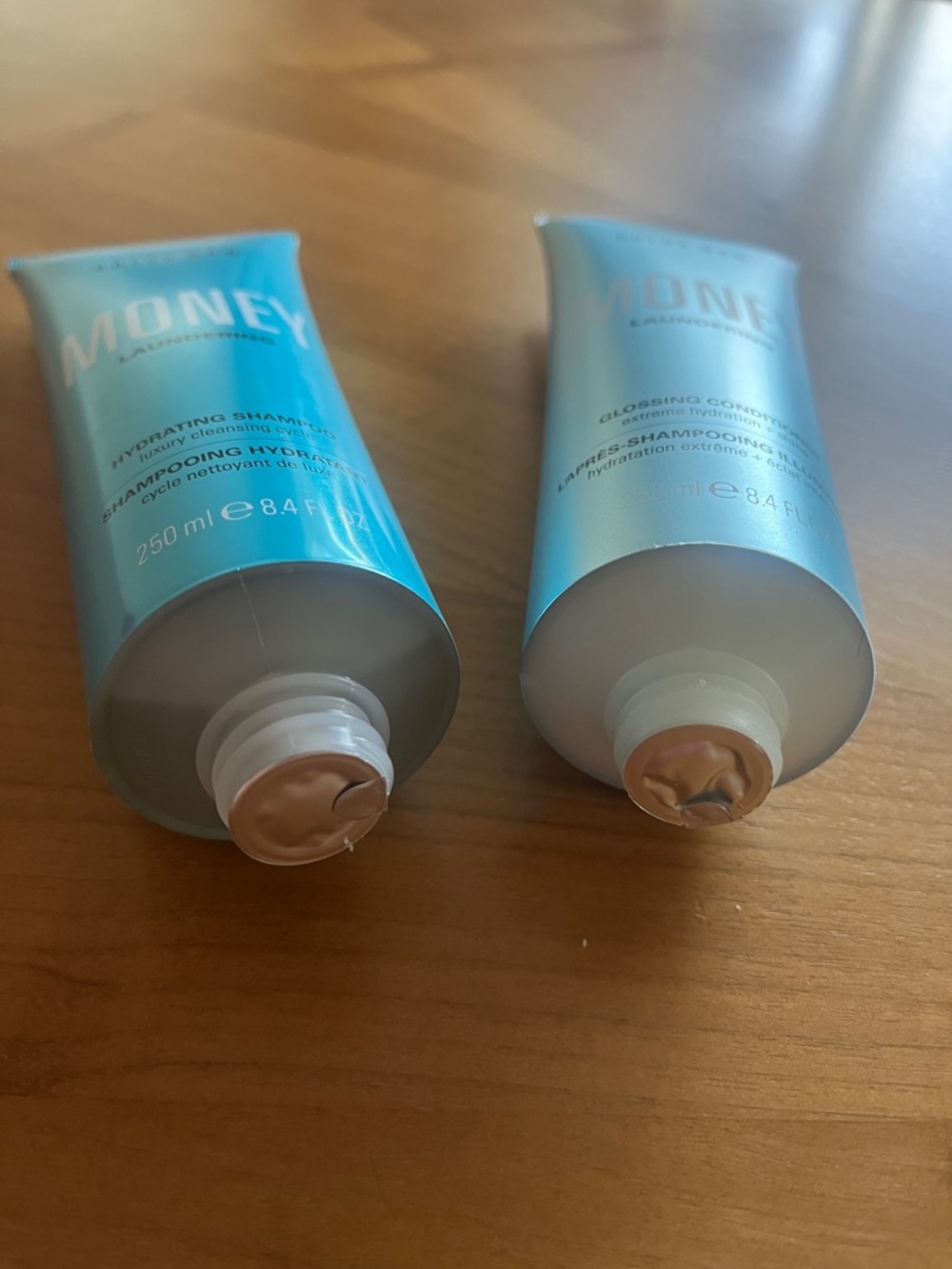 NEW LAUNCH ColorWow Money Laundering Hydrating Shampoo & Glossing Conditioner - Picture 2 of 3